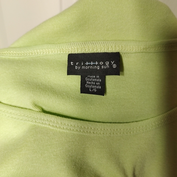 Christmas Trees Tee - Picture 4 of 6